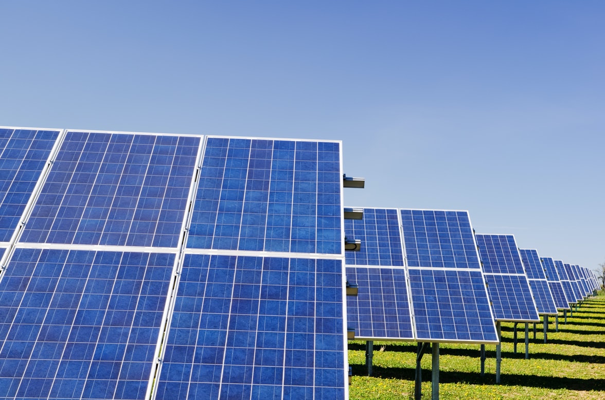 Let the sun shine! – Network examination of the connection of solar power plants